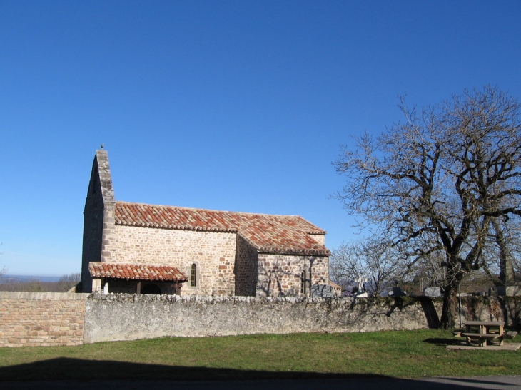 Eglise du village - Roussayrolles
