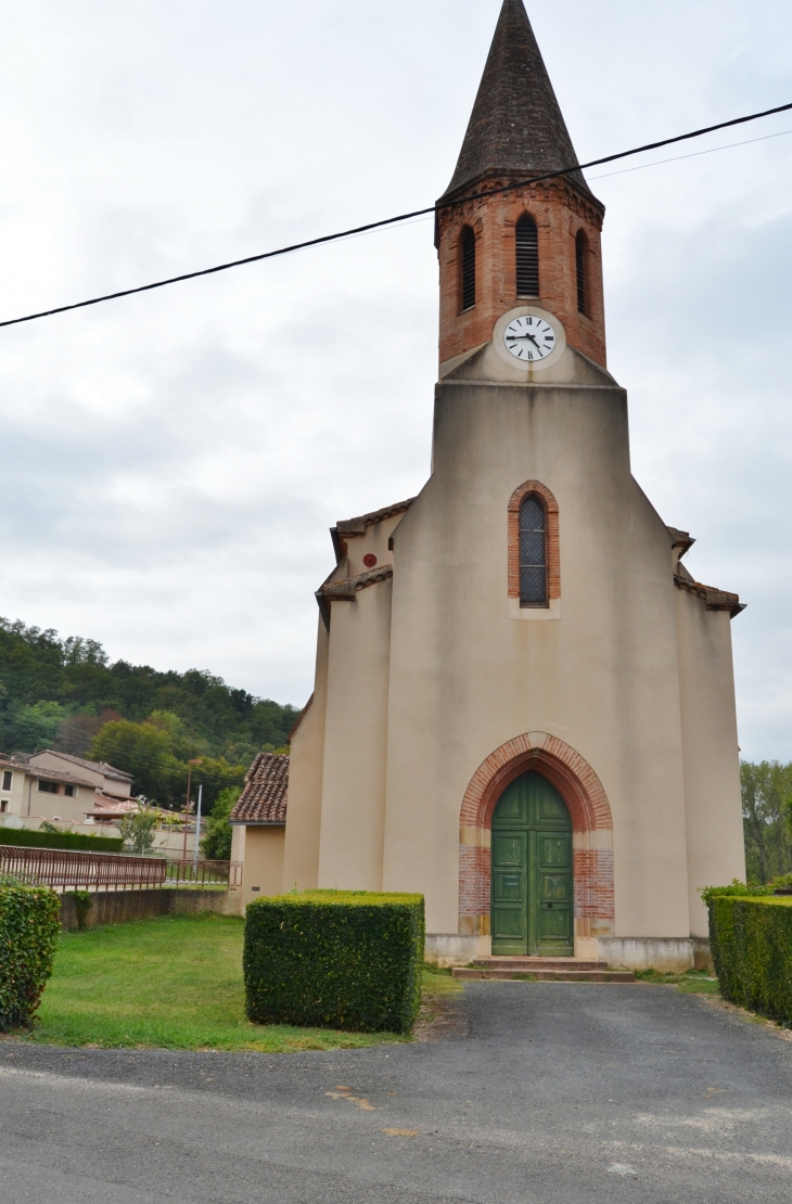 *Eglise Saint-Benoît - Saint-Juéry