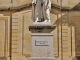 Abbaye école ( La Cour Statue du Père Henri Lacordaire )