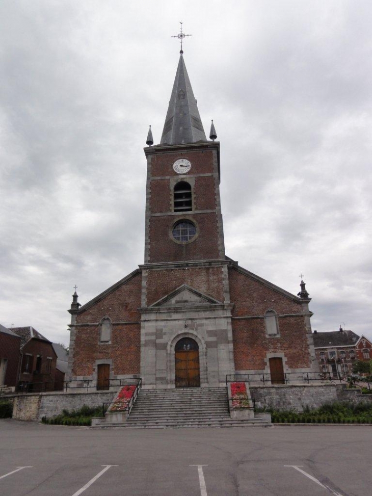 Anor (59186) église, façade