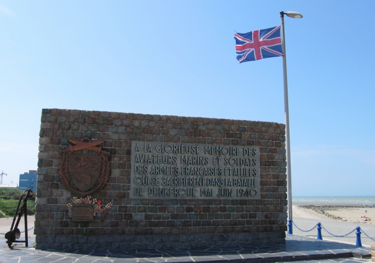 Monument en mémoire de la bataille de DUNKERQUE