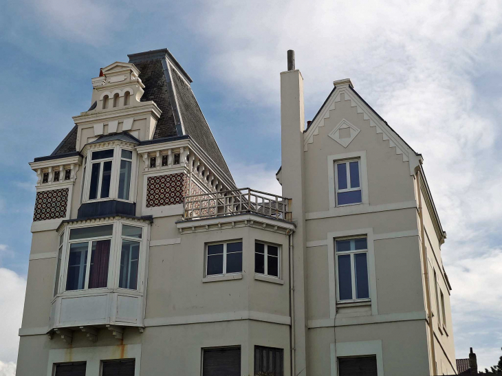 Malo les Bains : villas sur la Digue de Mer - Dunkerque