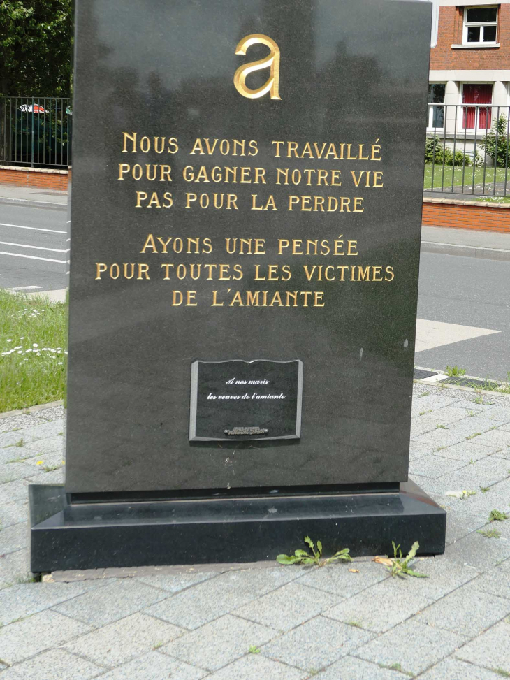 Hommage aux victimes de l'amiante - Dunkerque