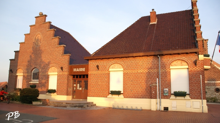 Photo à Genech (59242) Genech, 115183