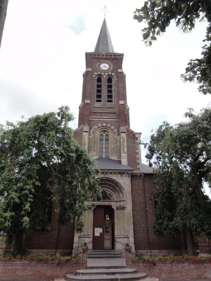 Romeries (59730) église Saint-Humbert