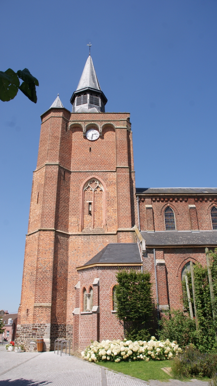 <<église Saint-Jean-Baptiste et sa tour du 16 Em Siècle - Saint-Jans-Cappel