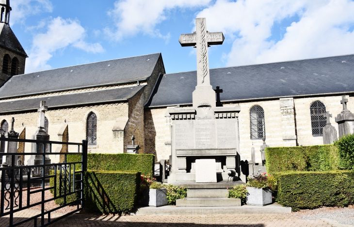 Monument-aux-Morts - Saint-Pierre-Brouck