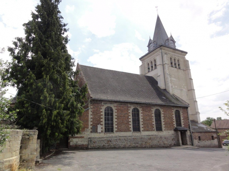 Saulzoir (59227) église Saint Martin
