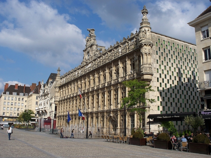 L'hôtel de ville - Valenciennes
