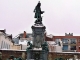 Photo précédente de Valenciennes la statue de Watteau dans le square