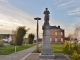 Photo suivante de Vicq Monument aux Morts