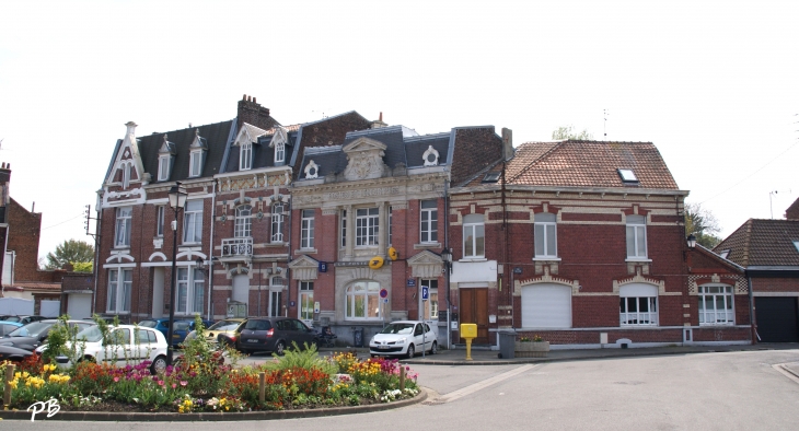 Place de la Gare D'Ascq - Villeneuve-d'Ascq