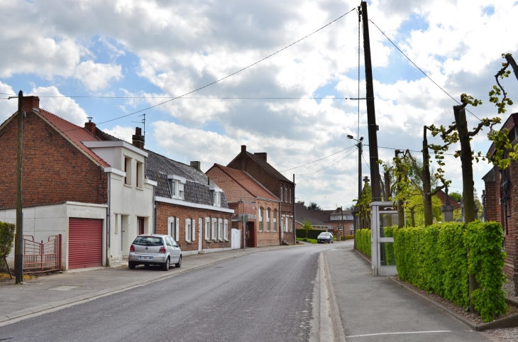 Le Village - Wallon-Cappel