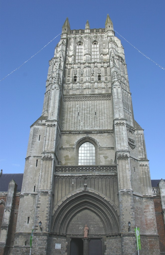 Collégial St Pierre - Aire-sur-la-Lys