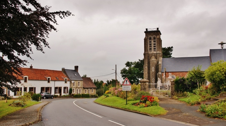 Le Village - Alincthun