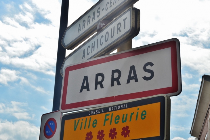  - Arras