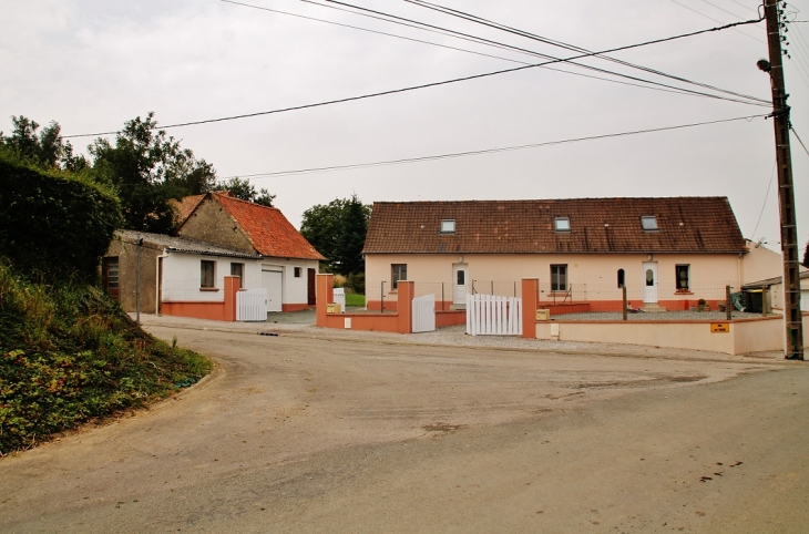 Le Village - Bécourt