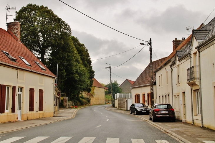 Le Village - Belle-et-Houllefort