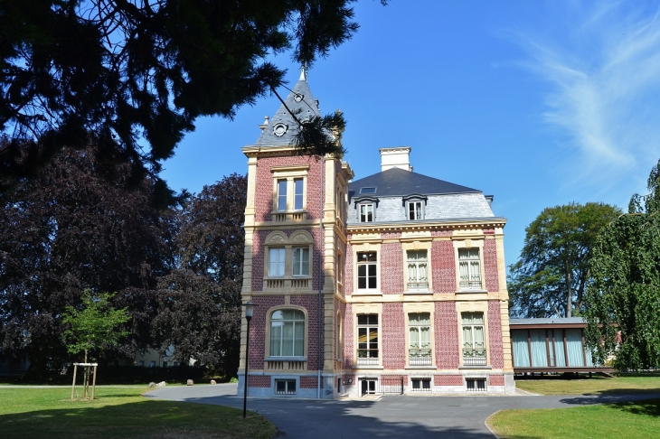 Hotel-de-Ville - Blendecques
