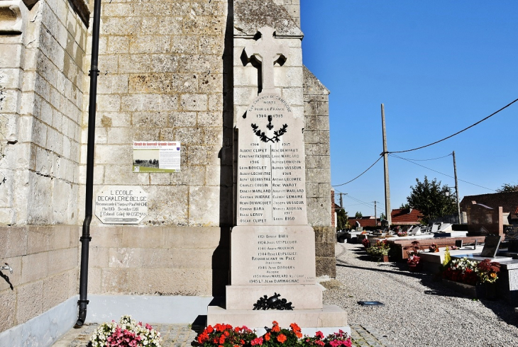 Monument-aux-Morts - Campagne-lès-Guines