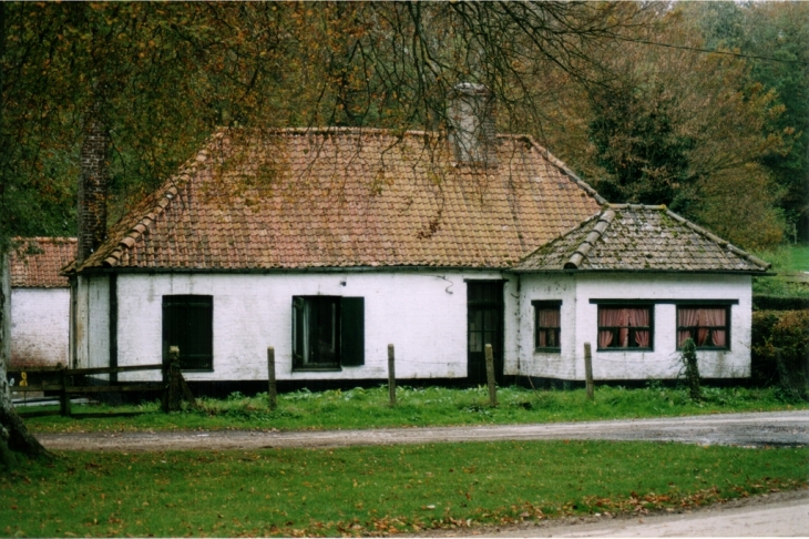 Ancienne maison fôrestiére - Guînes