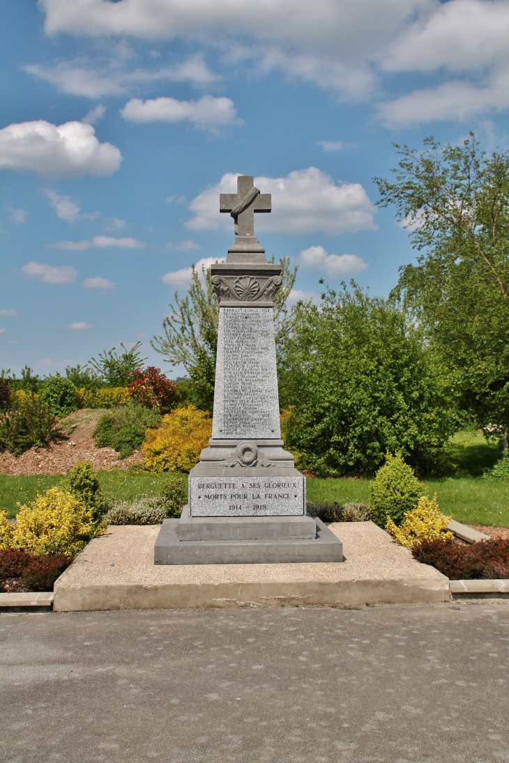 Monument aux Morts - Isbergues