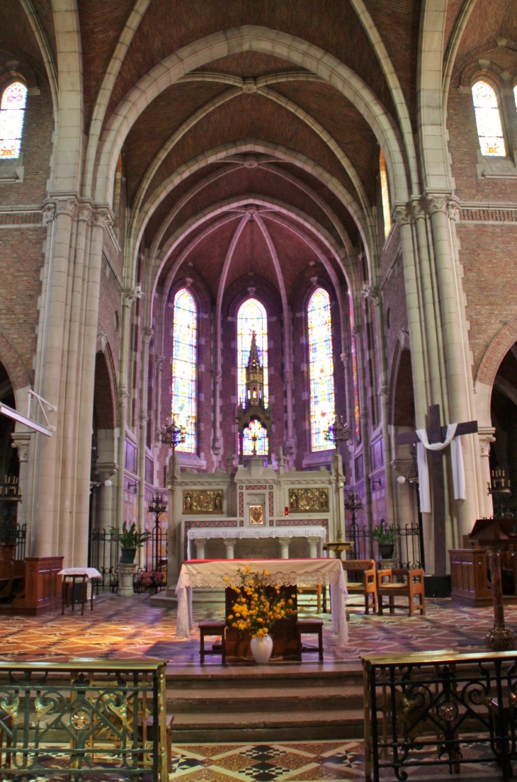 église Saint-Vaast - Laventie
