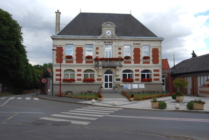 Mairie - Monchy-le-Preux