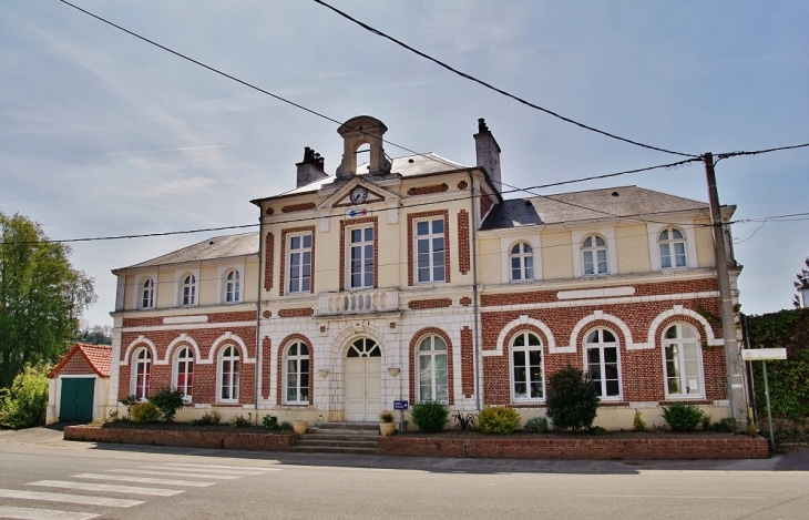 La Mairie - Montcavrel