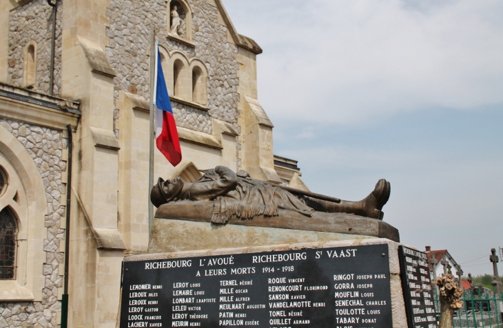 Monument aux Morts - Richebourg