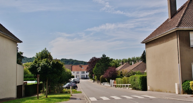 Le Village - Saint-Léonard
