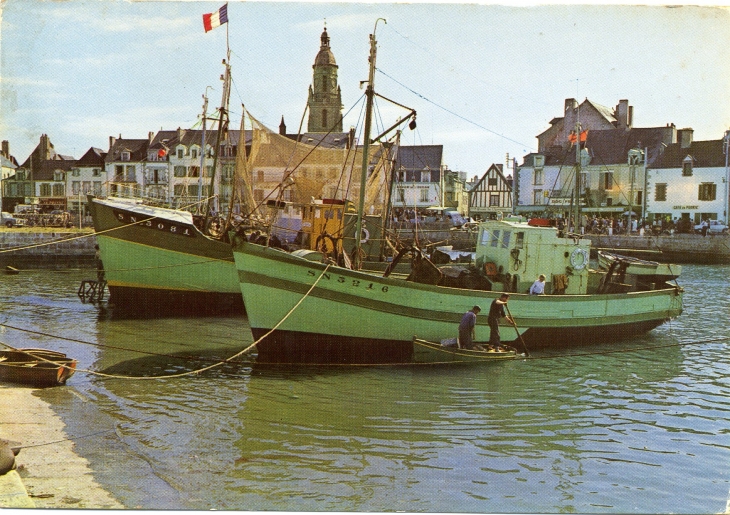 Le Port (carte postale de 1970) - Le Croisic