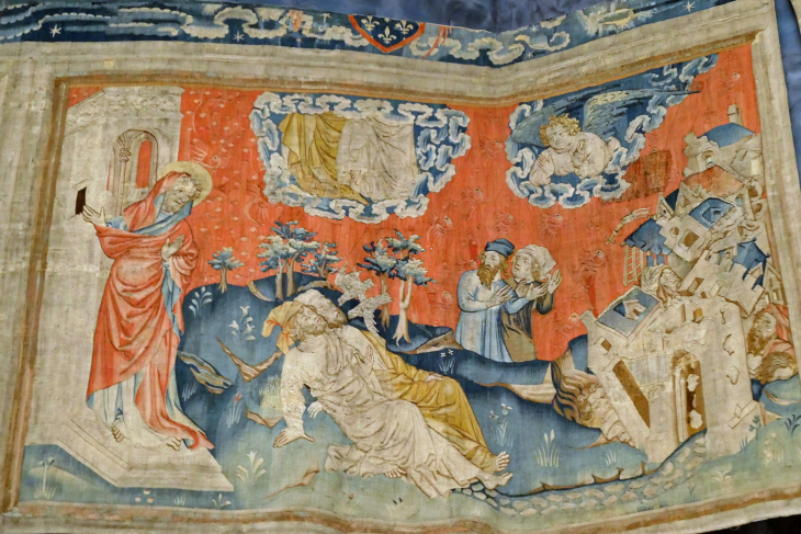 La tenture de l'Apocalypse : Le dragon les témoins resuscitant - Angers