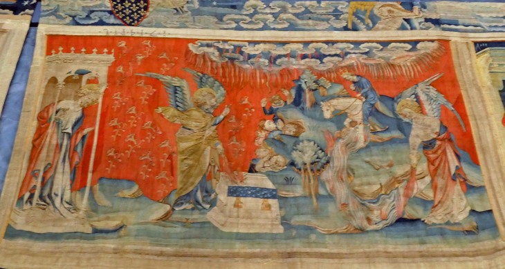 La tenture de l'Apocalypse : Les 7 coupes les 5ème et 6ème coupes versées sur le trône et l'Euphrate - Angers