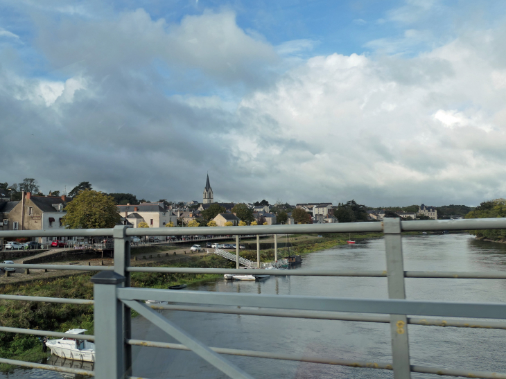 La commune vue du pont sur la Loire - Chalonnes-sur-Loire