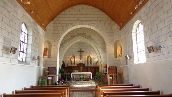 Choeur de l'église du (XIIIè siècle) - Le Thoureil