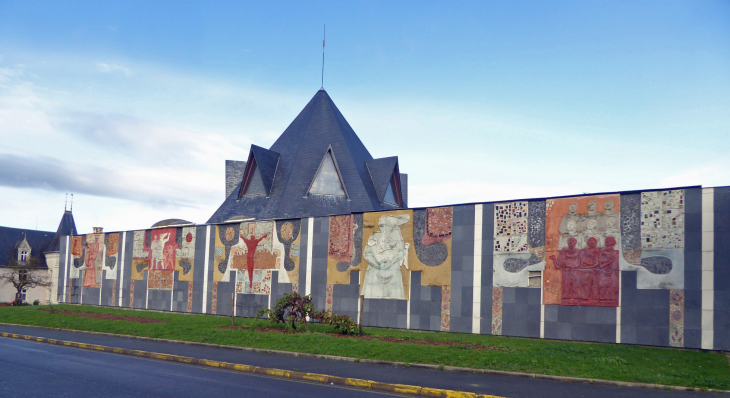 La grande fresque de Pedro Portugal - Montreuil-Juigné