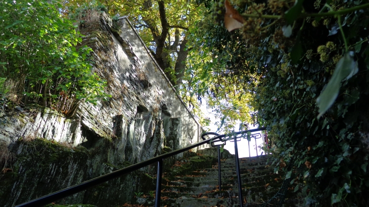 Montée vers la chapelle St Joseph - Segré