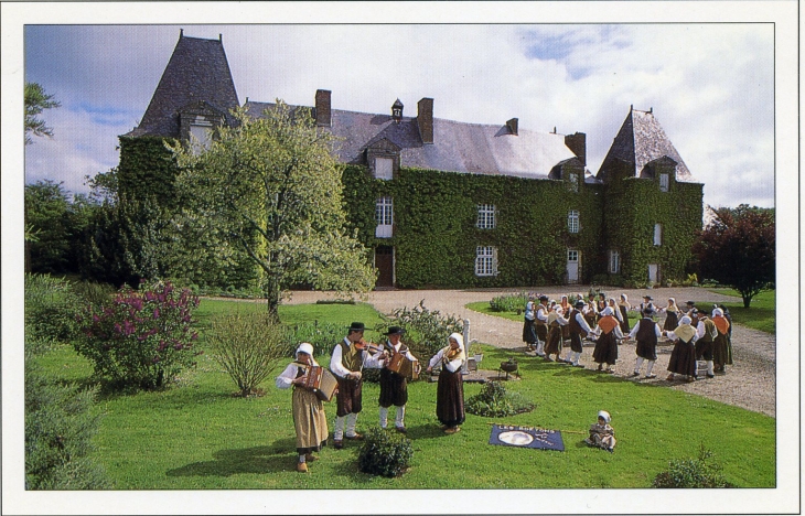 Les Boëtons - Groupe de Danses et Musiques traditonnelles (carte postale de 1990) - Ballée