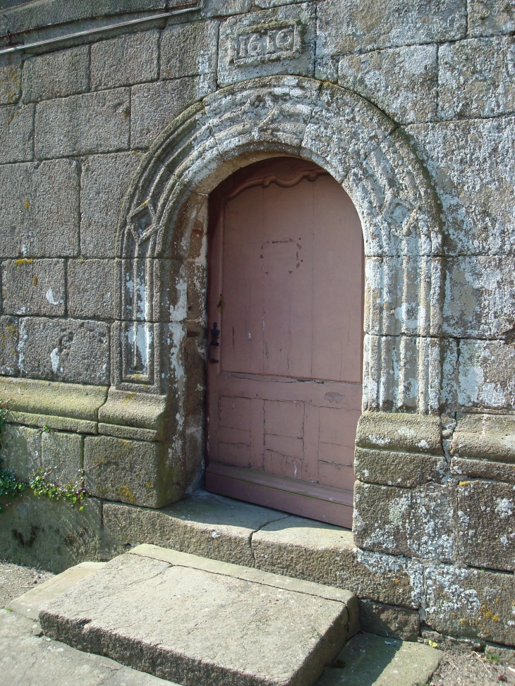 Porte de l'église - Brecé