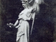 Photo suivante de Changé Statue offerte en l'honneur des Soldats morts pour la Patrie, vers 1922 (carte postale ancienne).