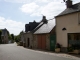 Photo suivante de Contest Petite route menant aux berges de la Mayenne.