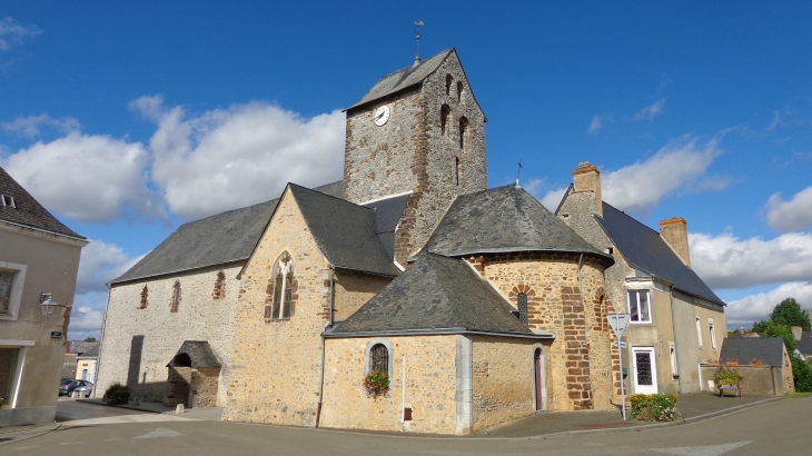 Eglise de la Vierge Marie (XIIè siècle) - Cossé-en-Champagne