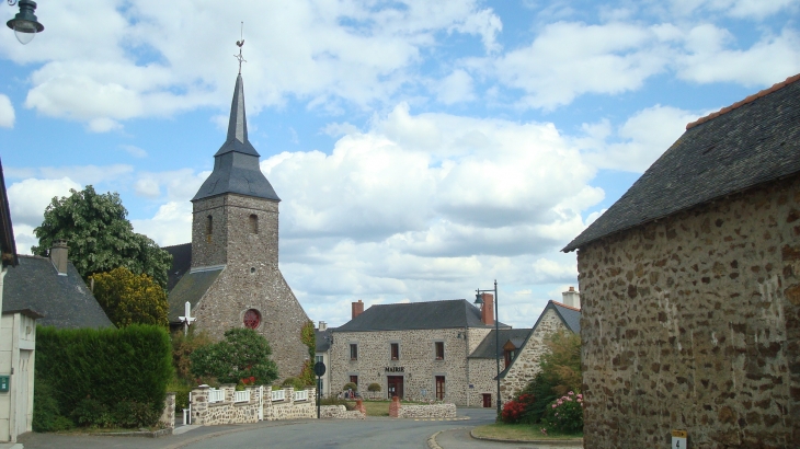 Eglise de la Trinité (1636) - Launay-Villiers