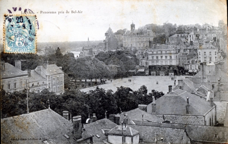 Panorama pris de Bel-Air, vers 1905 (carte postale ancienne). - Laval