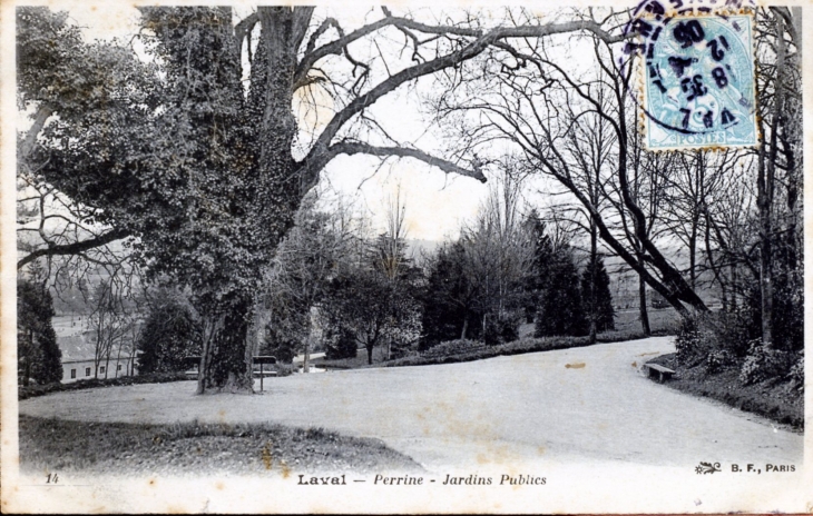Perrine - Jardins Publics, vers 1905 (carte postaleancienne). - Laval