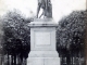 Photo suivante de Laval Statue d'Ambroise Paré, vers 1905 (carte postale ancienne).