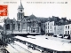 Photo suivante de Laval Place de la Cathédrale, jour de Marché, vers 1914 (carte postale ancienne).