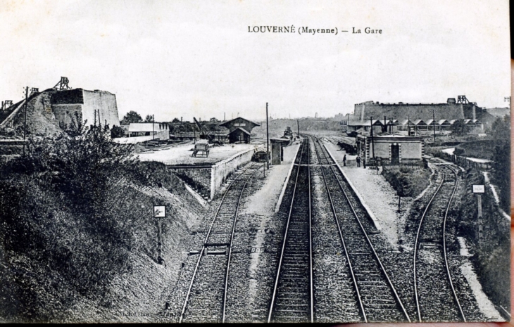 La Gare, vers 1916 (carte postale ancienne). - Louverné