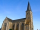 Photo précédente de Montflours Façade latérale sud de l'église Saint Martin.